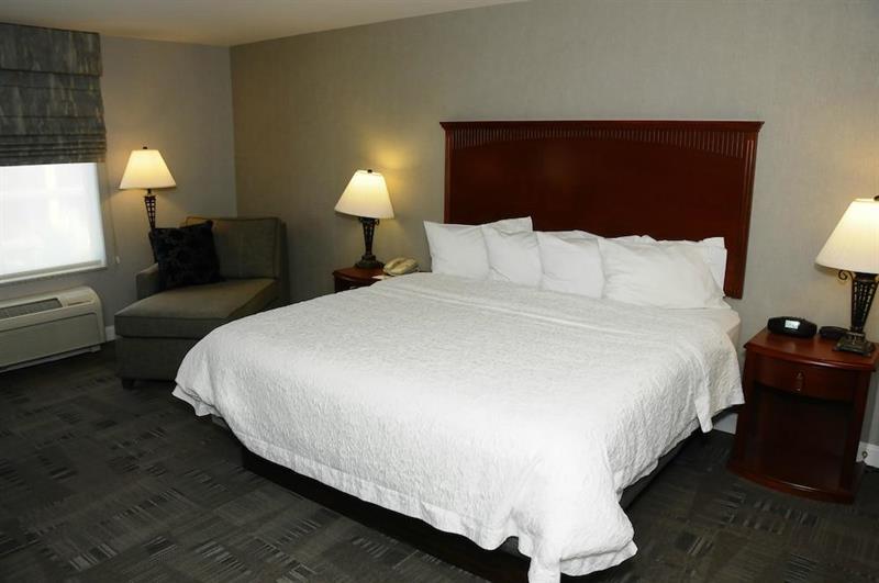 Surestay Plus Hotel By Best Western Redding Bagian luar foto